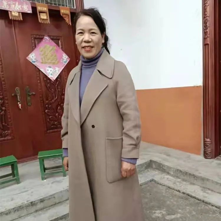 53岁的杜阿姨你胆儿真大