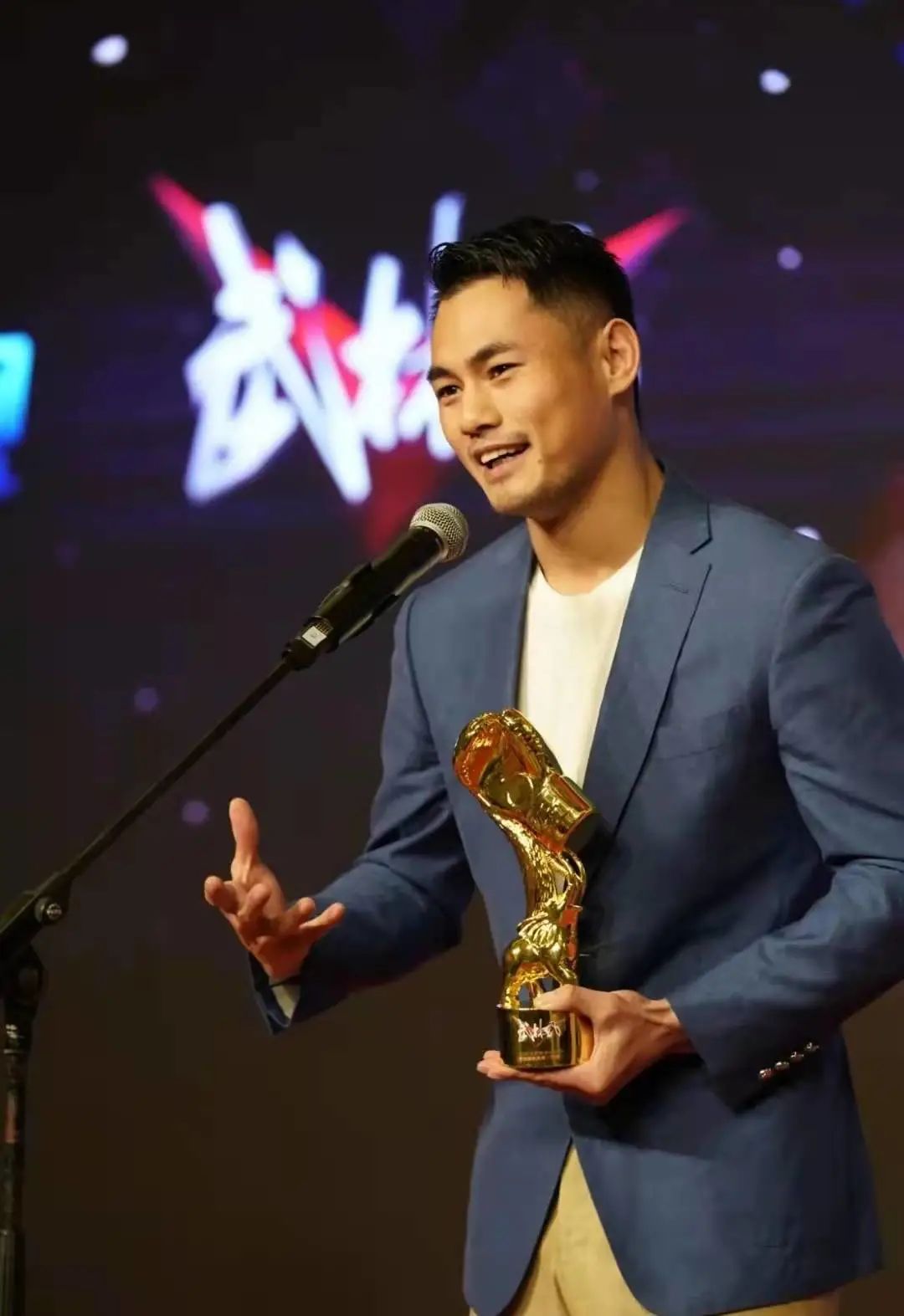 武林风起豪气满唐武林风18周年王炸来袭