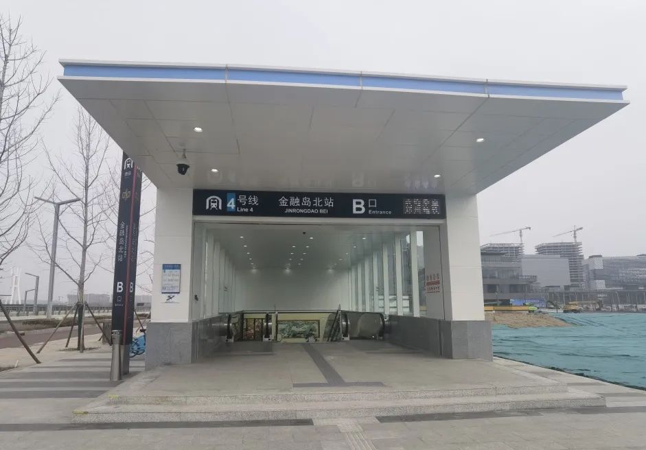 郑州地铁金融岛南站、金融岛北站今日开启
