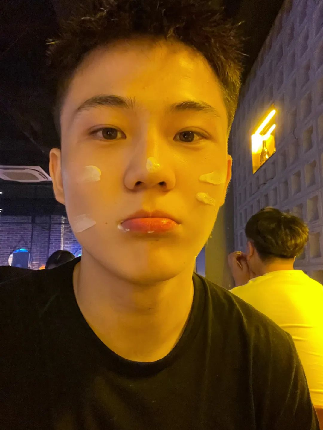 王盛龙:颜值逆天的白马少年,只是识他的第一面-大象网