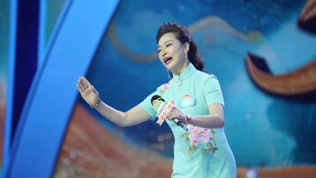 "曾经《梨园春》擂台上的小擂主长大啦!2010年度少儿组